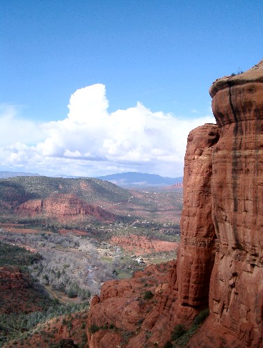 Udsigt fra plateau ved Sedona, Arizona (26/2-2004).